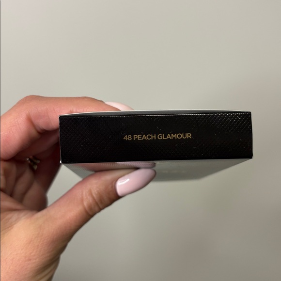 Tom Ford Peach Glamour Eyeshadow Quad - Picture 4 of 7